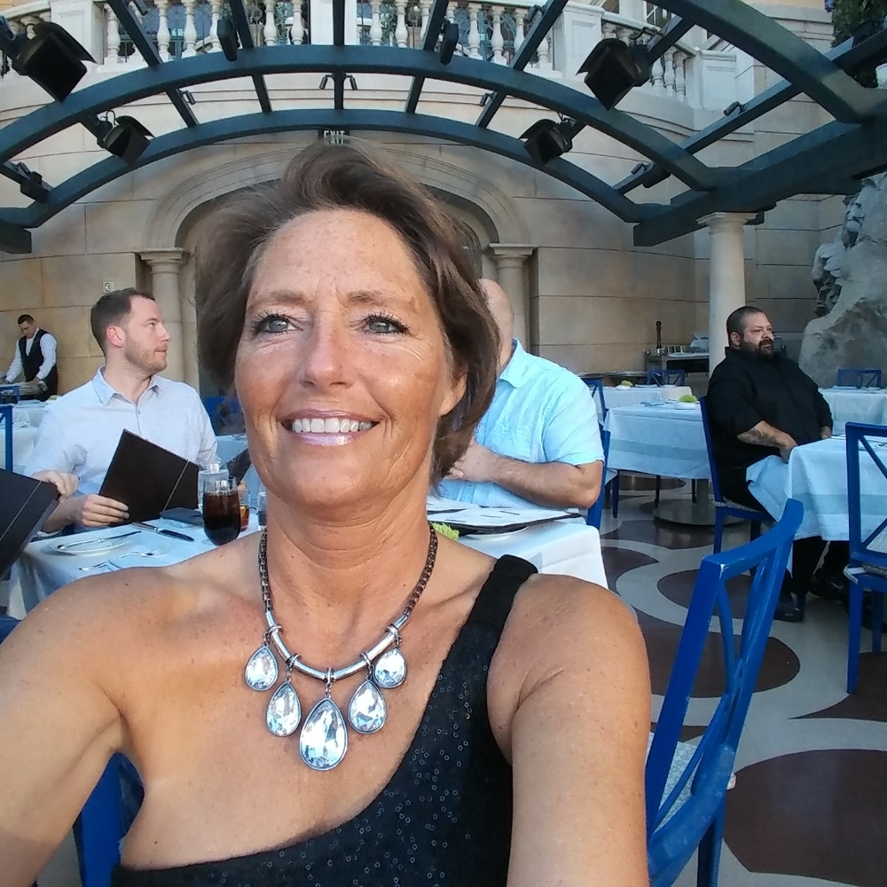 Meet your Posher, Tracy